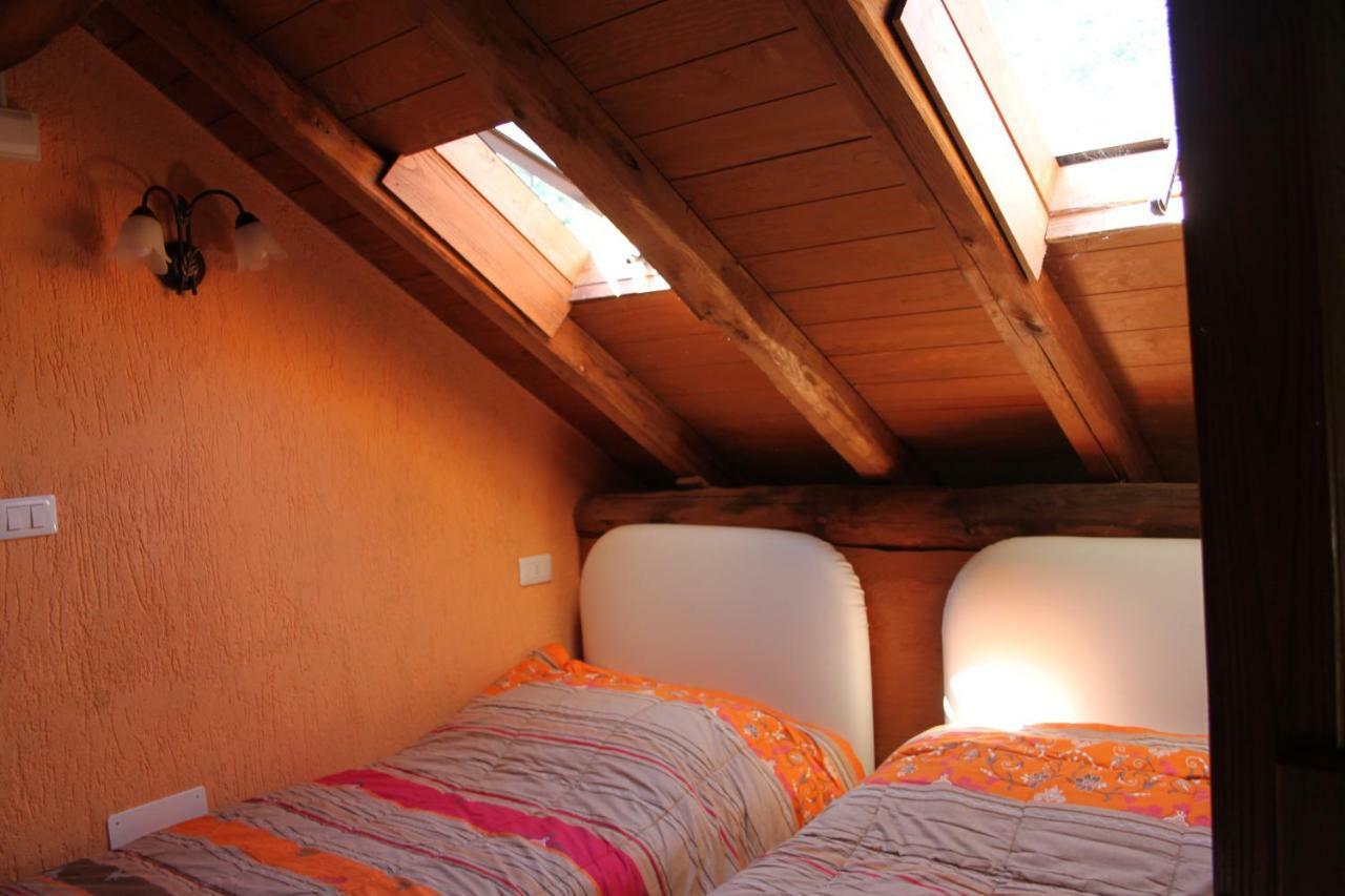 Le Murazze Holiday Houses Ponzone Exterior photo